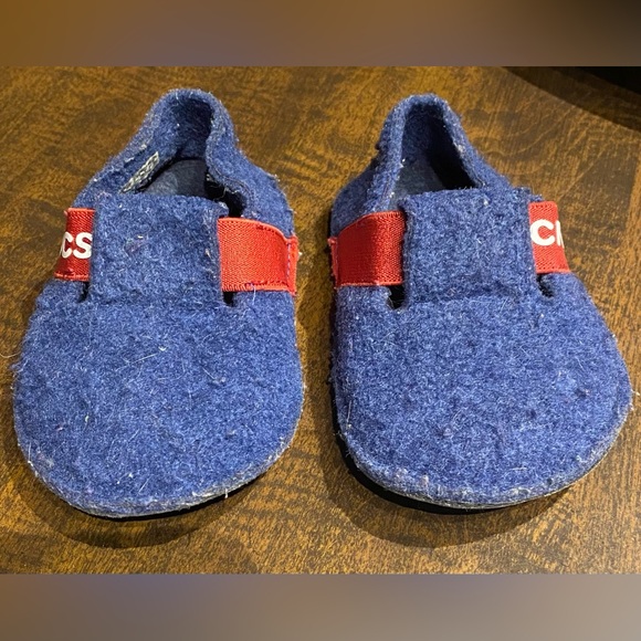 Crocs Baby Boy Slippers - Picture 2 of 4